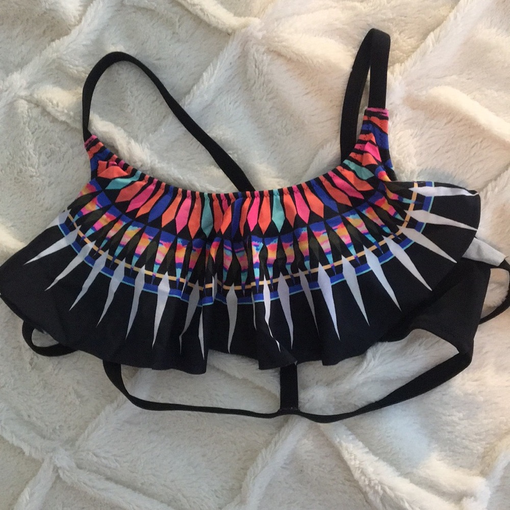 Victoria’s Secret PINK Ruffle bathing suit top